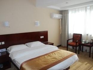 Bajun Hotel Kunming Bagian luar foto